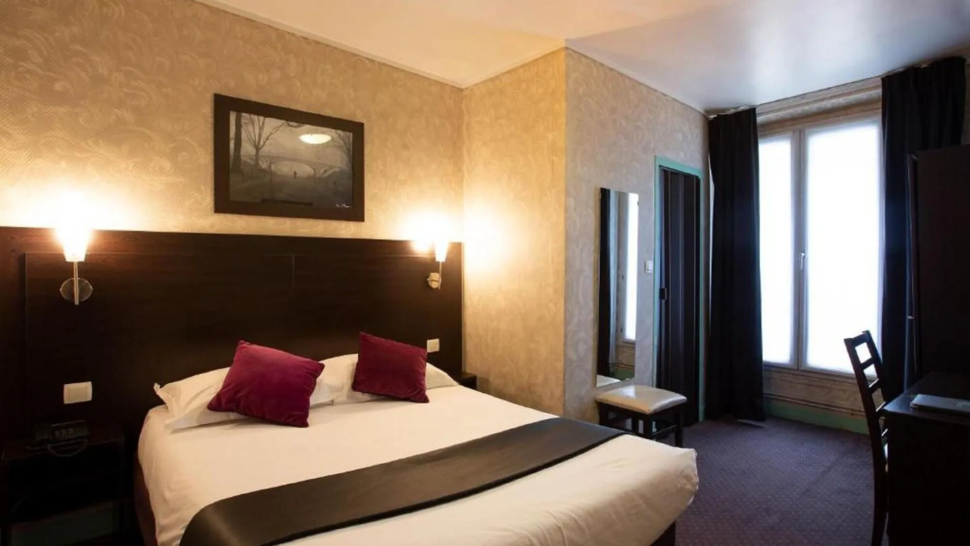 Gare De Lyon Hotel 3*